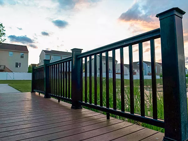 Warum sind Metallgeländer eine unverzichtbare „Sicherheitsbarriere“?