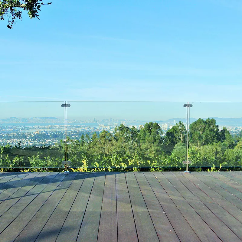 Wie prägen Glasgeländer zeitgenössische architektonische Sicherheitsstandards?