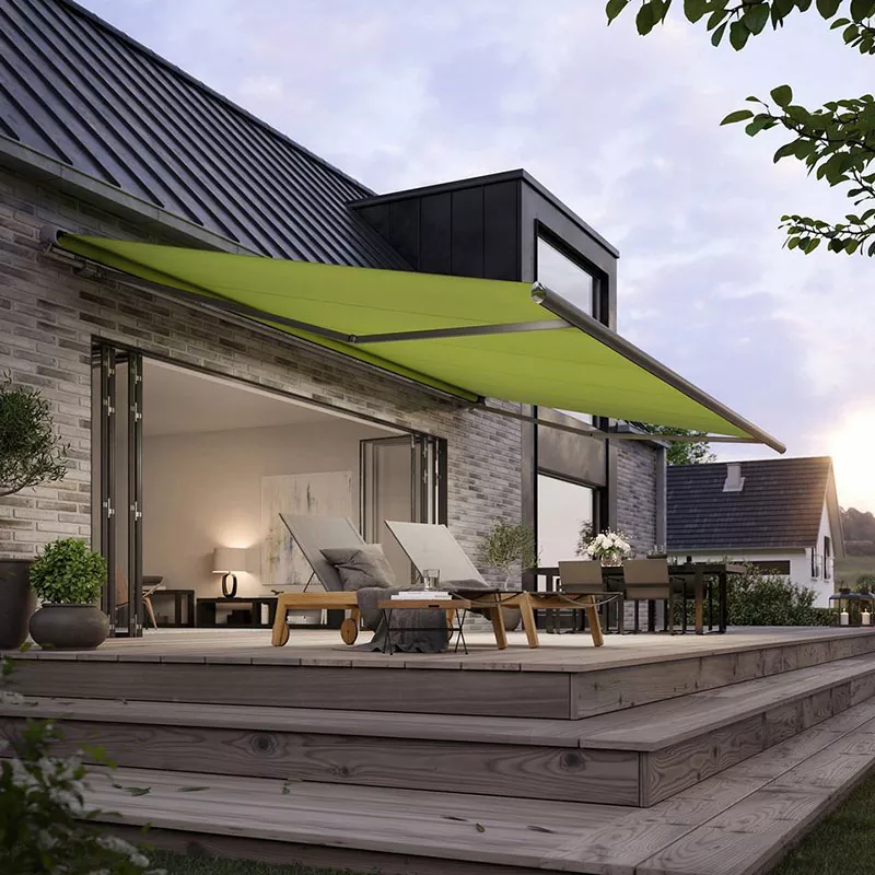 Halbkassettenmarkise